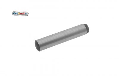 Kolík 8x40 karter, půlka motoru MZ ETZ 125 150